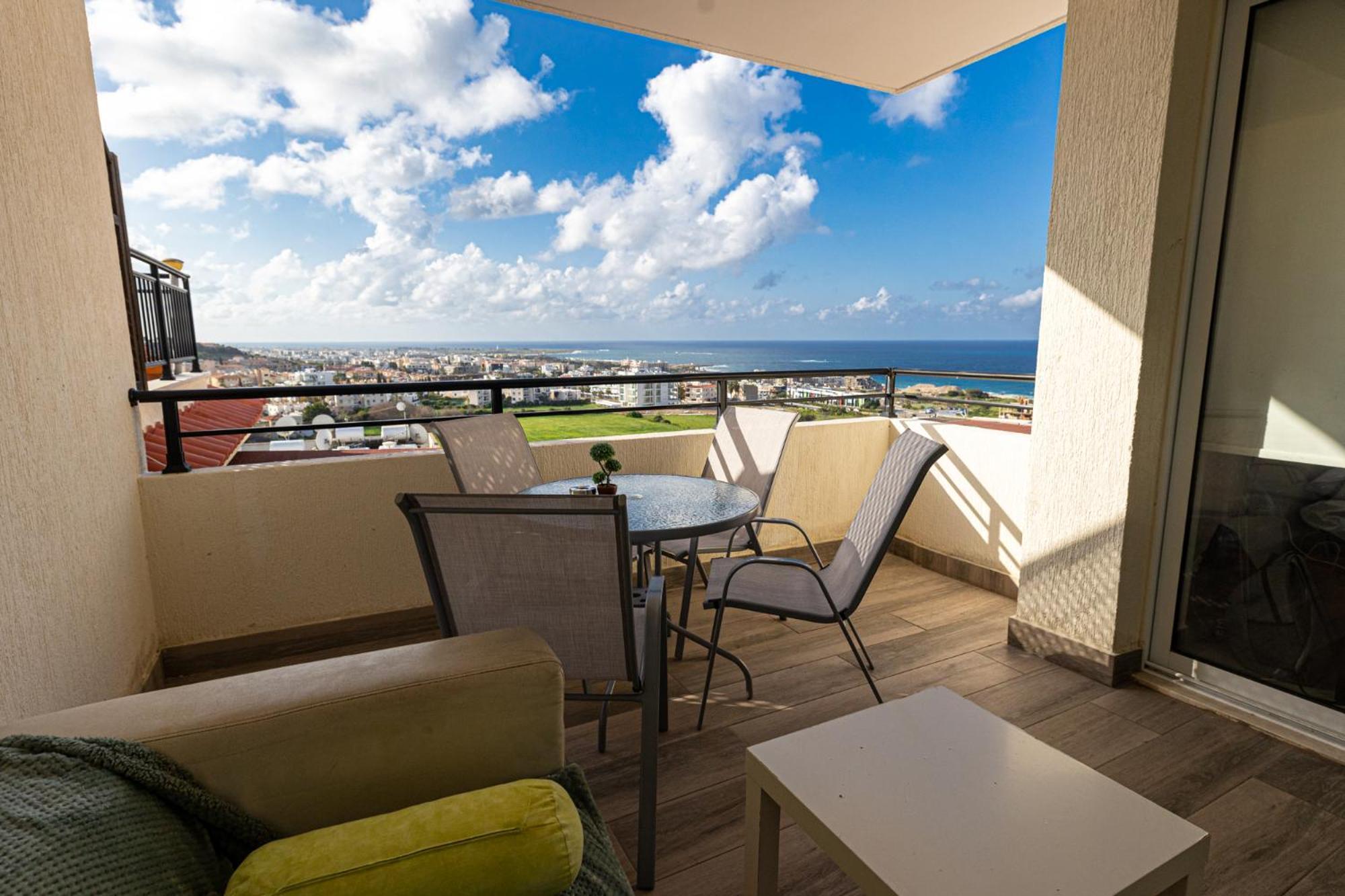Eden Blue-Horizon 1B, Paphos, Sea View, Pool Lejlighed Konia Eksteriør billede